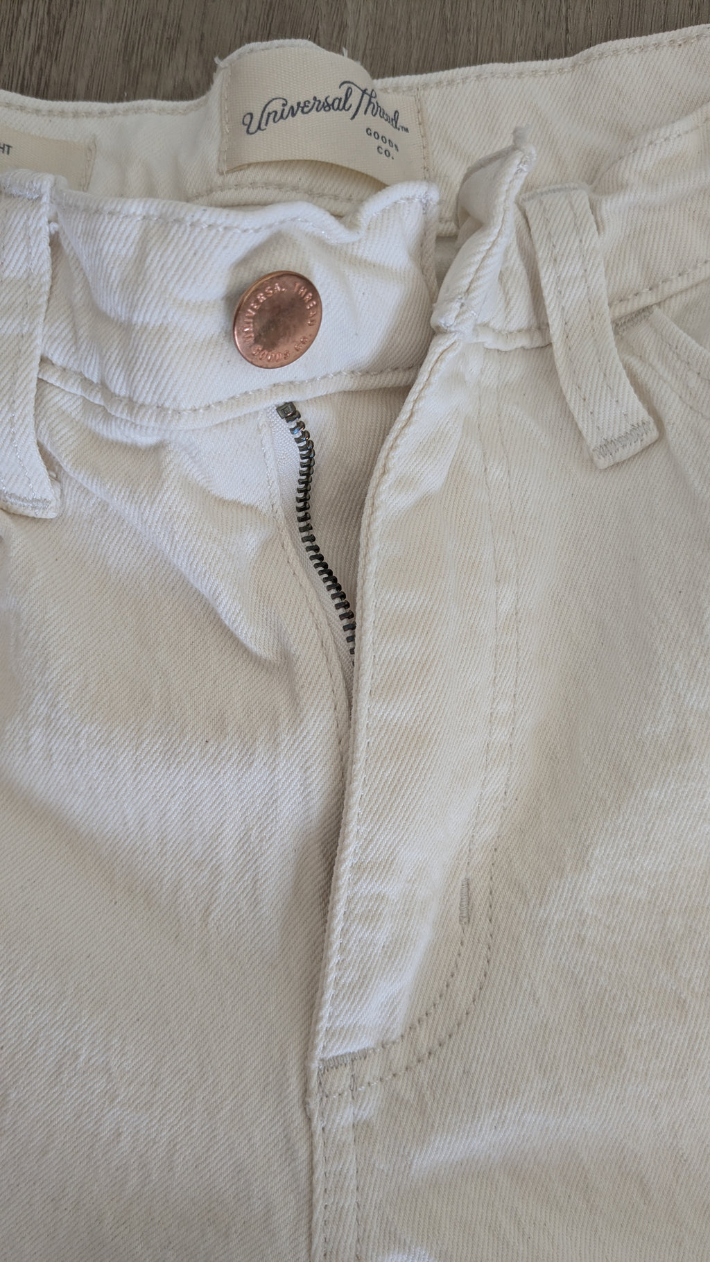 Straight Cut Ripped Jeans